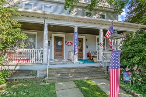 121 Warren St, West Pittston, PA 18643