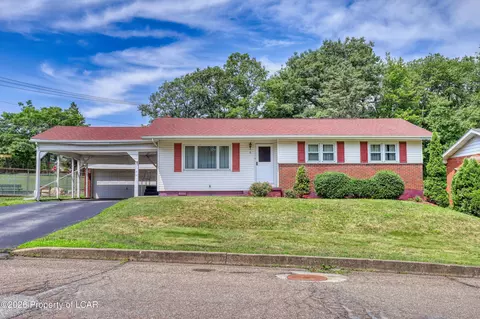 6 Cindy St, West Hazleton, PA 18202