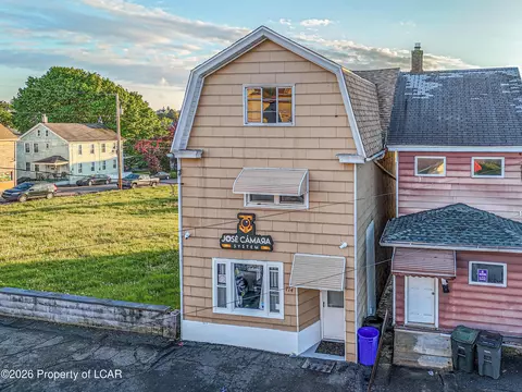 714 Alter St, Hazleton, PA 18201