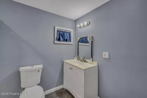 Bath - 98 Rose Ln, Old Forge, PA 18518 photo 1 of 2