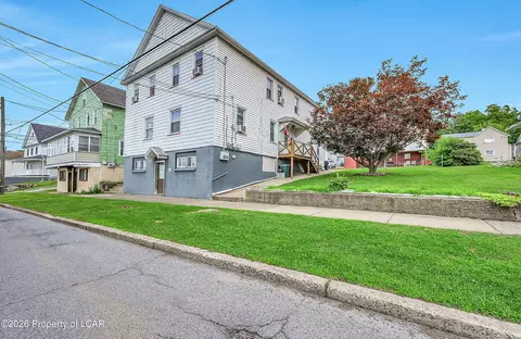 256-260 E Grove St, Pringle, PA 18704