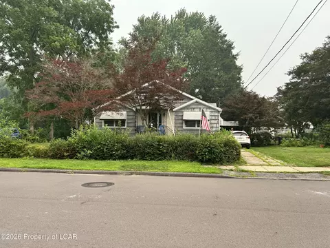 25 Talcott St, Swoyersville, PA 18704