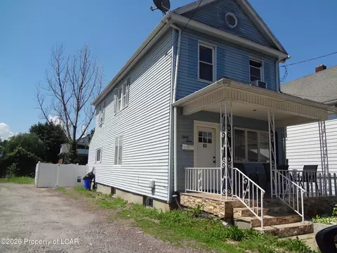 83 Bradford St, Wilkes-barre, PA 18702