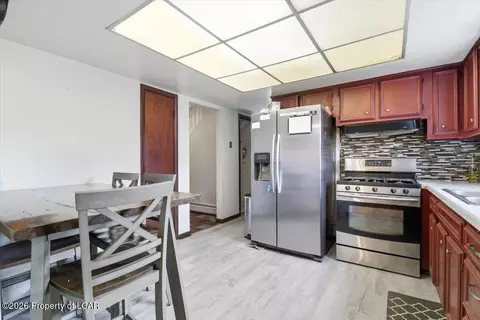 Kitchen - 409 Carleton Ave, Hazleton, PA 18201 photo 1 of 3