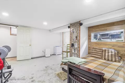 Bedroom - 409 Carleton Ave, Hazleton, PA 18201 photo 7 of 8