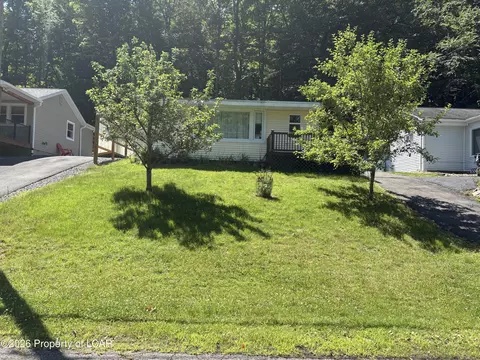 101 Woodlawn Ave, Harveys Lake, PA 18618