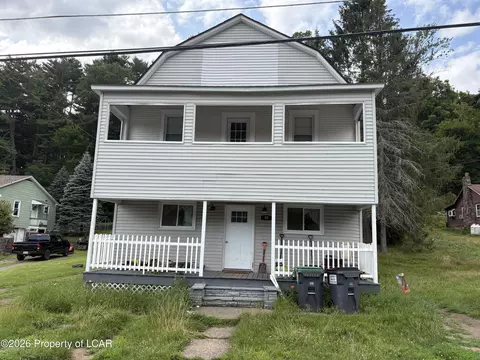 50 2nd St, Harveys Lake, PA 18618