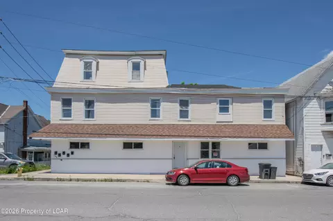 149 W Ridge St, Lansford, PA 18232