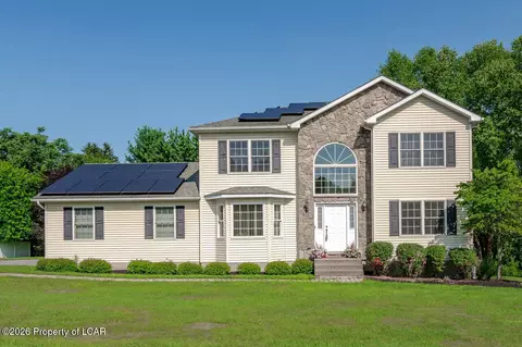 39 N Beech Rd, Plains, PA 18705