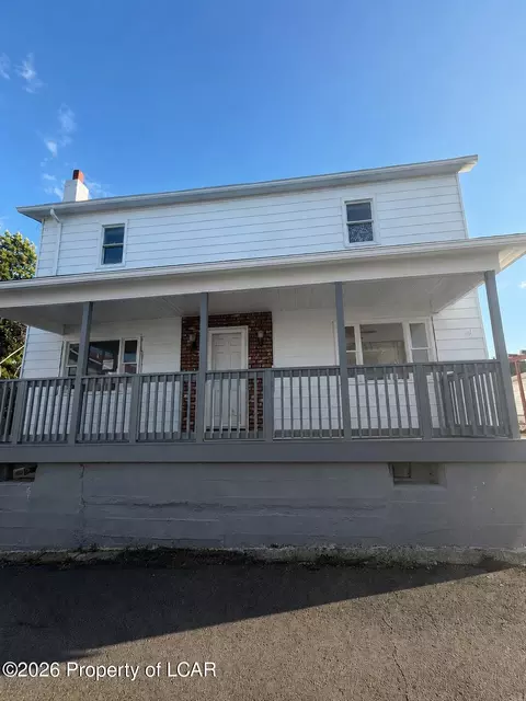 86 Columbia Ave, Wilkes Barre, PA 18706