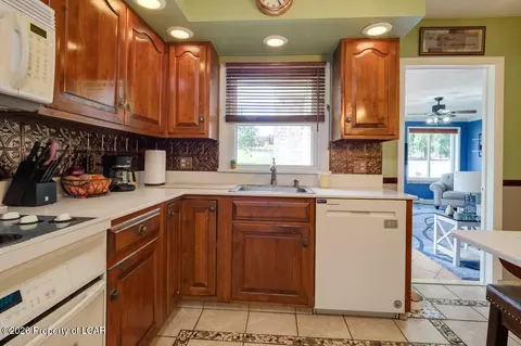 Kitchen - 7 Pine Dr, Shavertown, PA 18708 photo 2 of 4