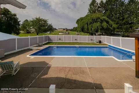 Exterior - 7 Pine Dr, Shavertown, PA 18708 photo 7 of 16