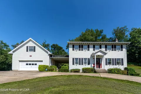 100 Perkins St, Plains, PA 18705