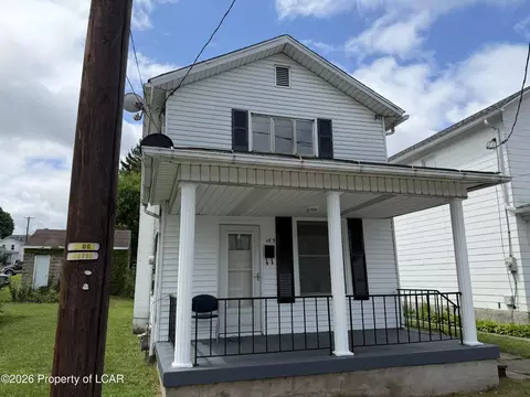 165 Mill St, Pittston, PA 18640