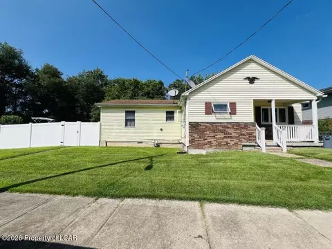 16 Harriet St, Wilkes Barre, PA 18705