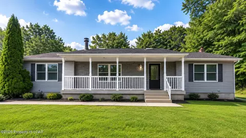 31 Park Ave, Nesquehoning, PA 18240