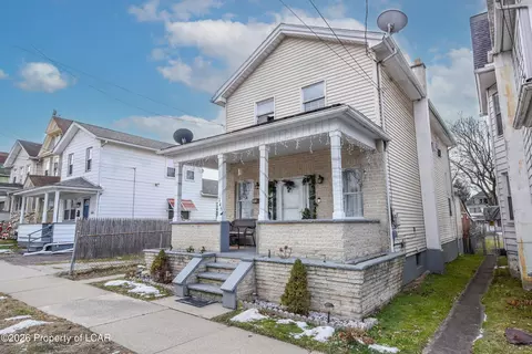 145 Stanton St, Wilkes-barre, PA 18702