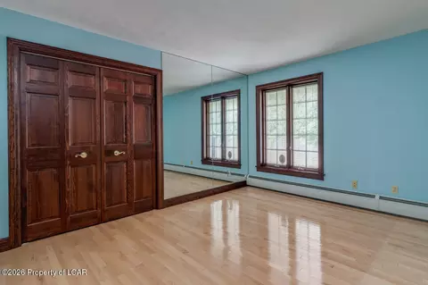 Bedroom - 550 Lantern Hill Rd, Shavertown, PA 18708 photo 2 of 5