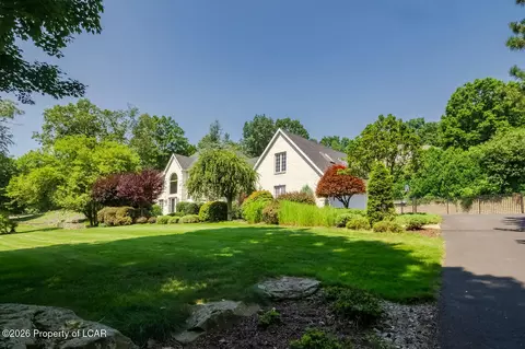 Exterior - 550 Lantern Hill Rd, Shavertown, PA 18708 photo 8 of 11