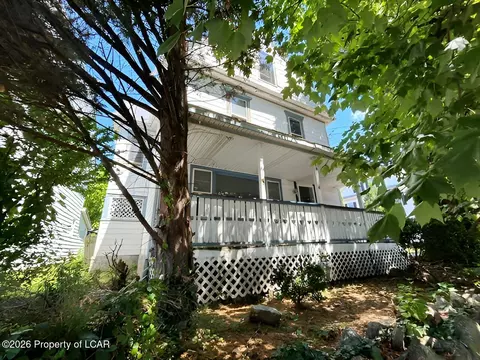 349 E 4th St, Bloomsburg, PA 17815