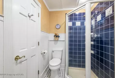Bath - 455 Chase Rd, Shavertown, PA 18708 photo 3 of 3