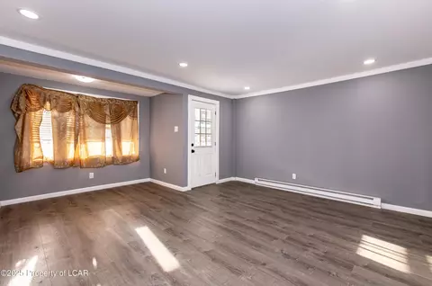 Living - 32 E Stanton St, Plains, PA 18705 photo 3 of 9