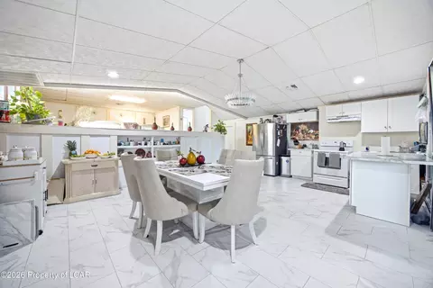 Dining - 1002 E 9th St, Hazle Township, PA 18201 photo 2 of 3