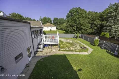 Exterior - 1002 E 9th St, Hazle Township, PA 18201 photo 4 of 9