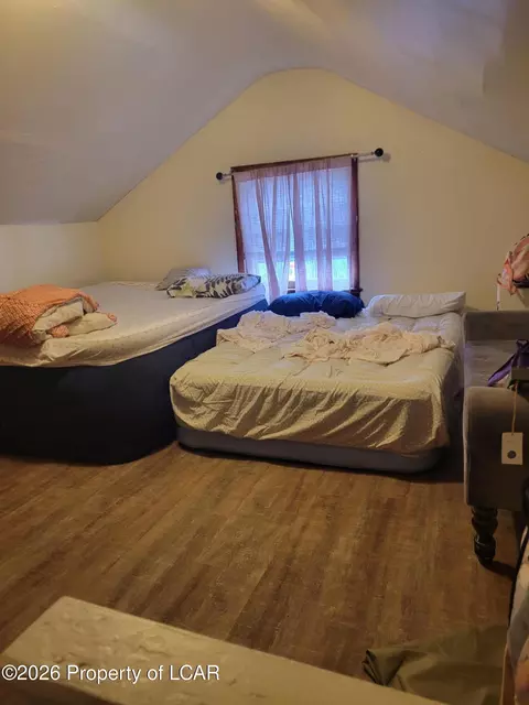 Bedroom - 414 E Mine St, Hazleton, PA 18201 photo 3 of 3