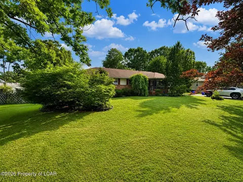 107 Laflin Rd, Laflin, PA 18702