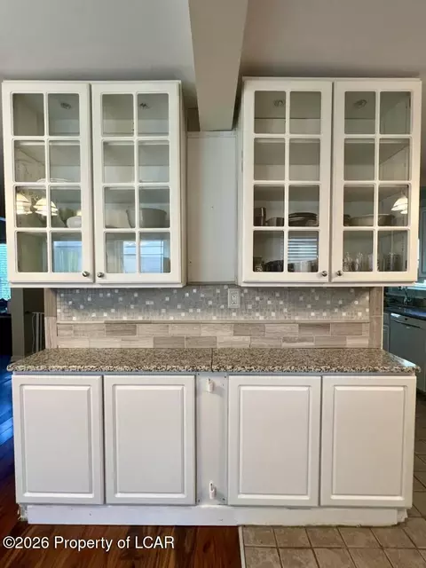 Kitchen - 27 Shaver Ave, Shavertown, PA 18708 photo 5 of 6
