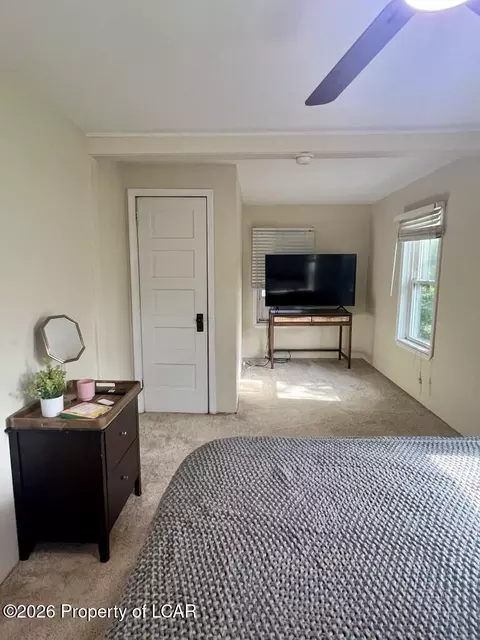 Bedroom - 27 Shaver Ave, Shavertown, PA 18708 photo 2 of 5