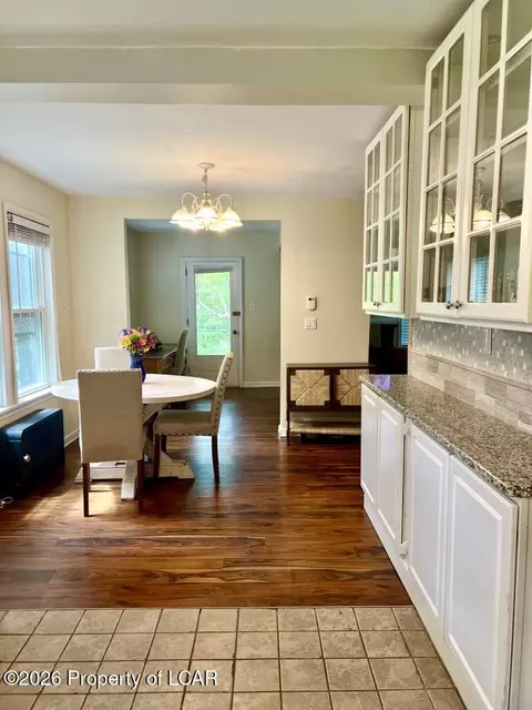 Dining - 27 Shaver Ave, Shavertown, PA 18708 photo 2 of 2