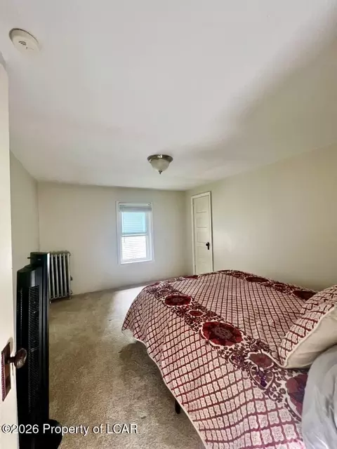 Bedroom - 27 Shaver Ave, Shavertown, PA 18708 photo 4 of 5