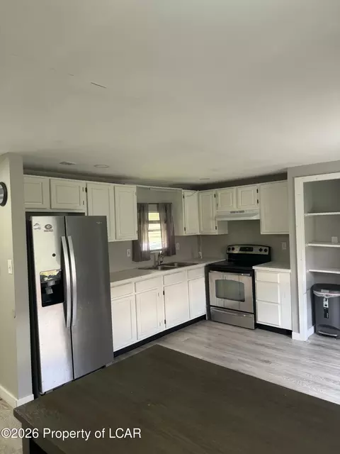Kitchen - 37 Cardinal Cir, Shavertown, PA 18708 photo 1 of 3