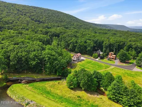 View/Area - 16 Delaware Dr, Hazleton, PA 18202 photo 6 of 17