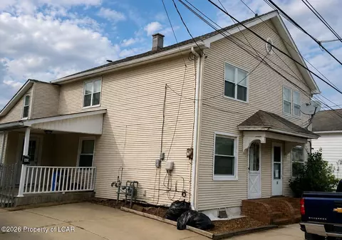 40 Coal St, Nanticoke, PA 18634