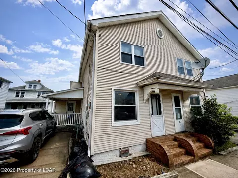 40 Coal St, Nanticoke, PA 18634