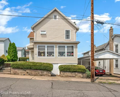 121 12 Vine St, Pittston, PA 18640