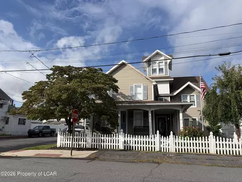 201 Lackawanna Ave, Duryea, PA 18642