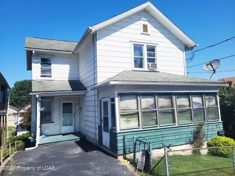 135 Short St, Edwardsville, PA 18704