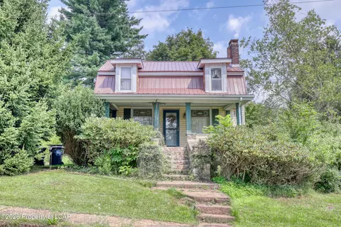 317 Wilkes Barre St, White Haven, PA 18661