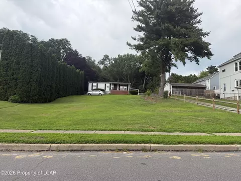 18 Williams, Kingston, PA 18704