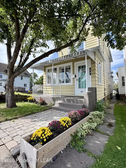 84 Govier St, Wilkes Barre, PA 18705