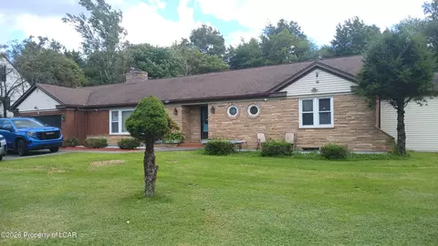 1902 E Broad St, Beaver Meadows, PA 18216