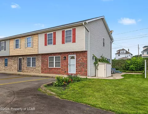 100 E Newport St, Hanover Township, PA 18706