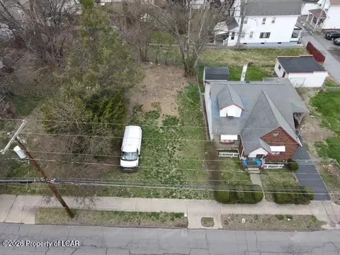 284 Blackman St, Wilkes-barre, PA 18702
