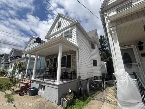 292 New Hancock St, Wilkes-barre, PA 18702
