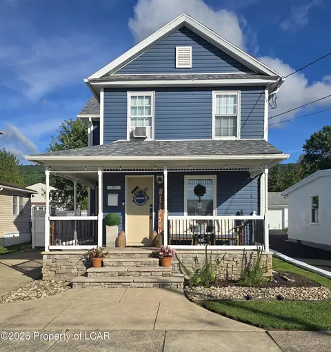 89 Park Ave, Swoyersville, PA 18704
