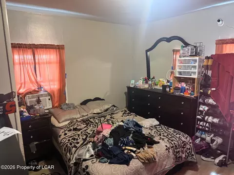 Bedroom - 217 E Chestnut St, Hazleton, PA 18201 photo 8 of 10